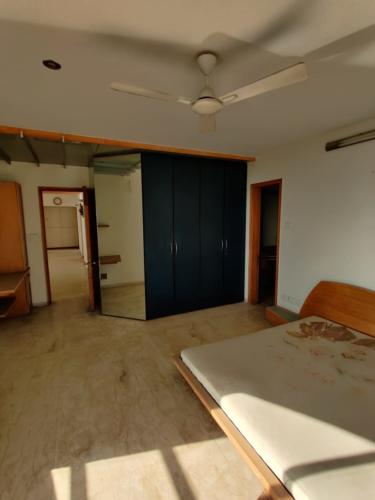 64e17d7b-8b4b-4913-a285-0f7cbedad775